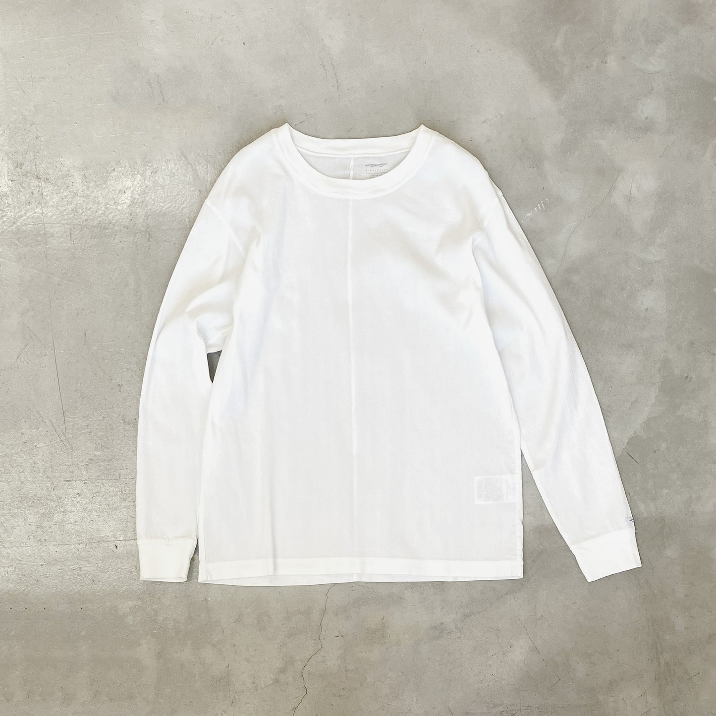 備考:101(ホワイト)