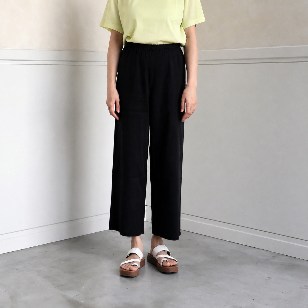 備考：MODEL=168cm　/　SIZE=F